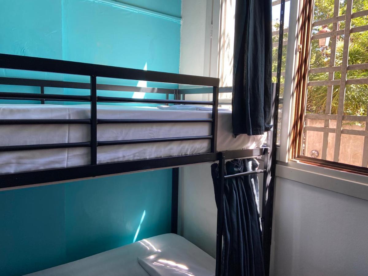 Hostel Center Мадрид Екстер'єр фото